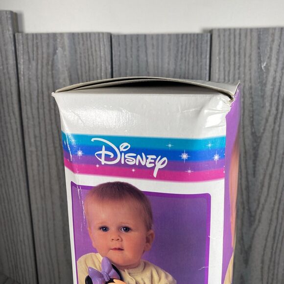 NEW Vintage 90s Mattel Baby Huglight Minnie In Original Box - KayBee sticker - Picture 6 of 9
